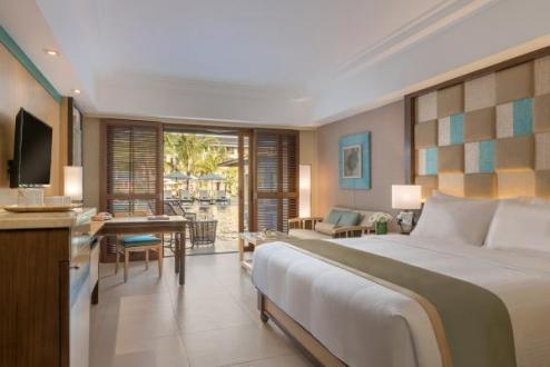 Premier with Direct Pool Access