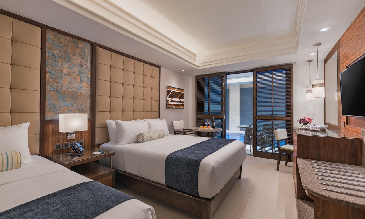 Premier room with direct Pool access (Beach Wing)
