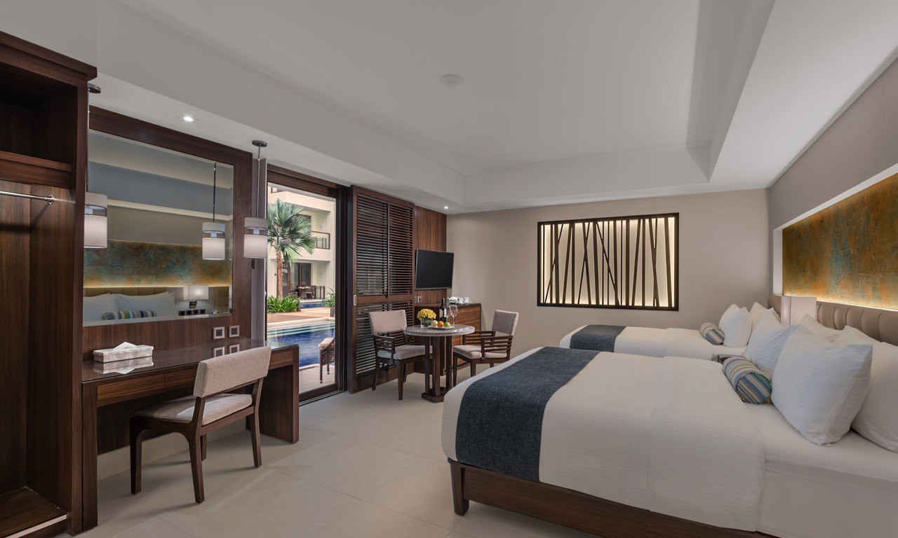Deluxe Premium with direct Pool access (East Wing, Main Roadside)